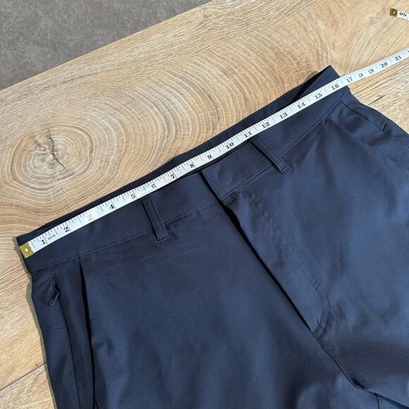 Fabletics Men's The Only Pant Navy 32x30 actual - Picture 9 of 10